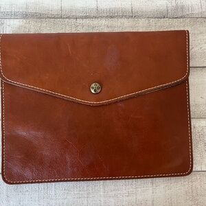 Patricia Nash Leather Envelope Clutch/Wallet Tan